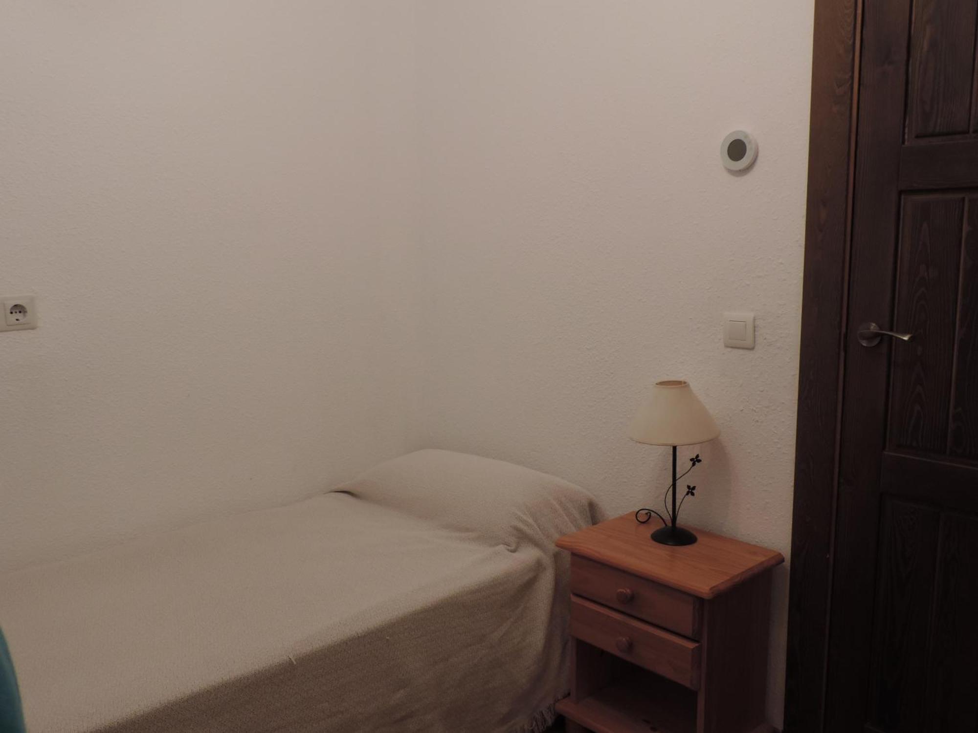 Casa Con Jardin Y Aparcamiento En Viznar, Junto A Granada * Víznar